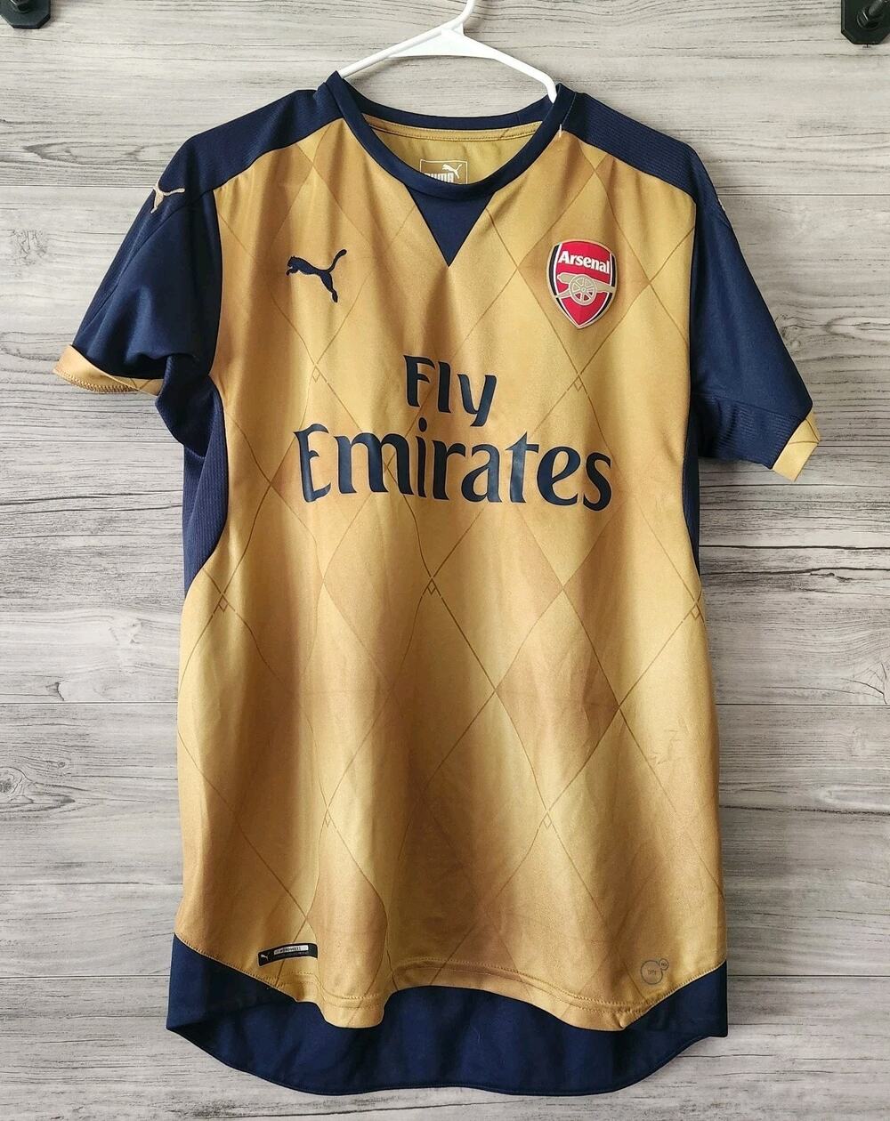 MEN'S ARSENAL 2015 2016 PUMA AWAY FOOTBALL SHIRT SOCCER JERSEY GOLD SIZE MEDIUM